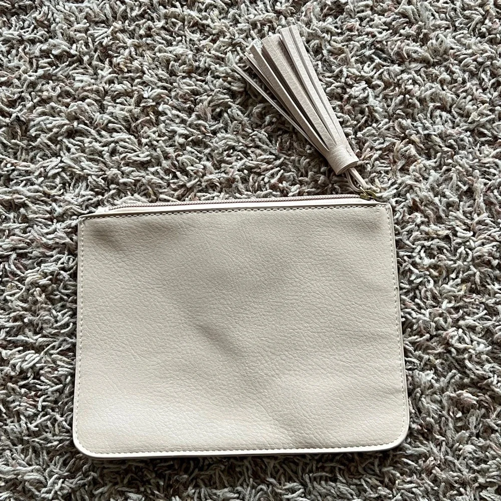 Jules Kae‎ Cream Vegan Leather Tote Bag with Braided Handles and Pouch Set